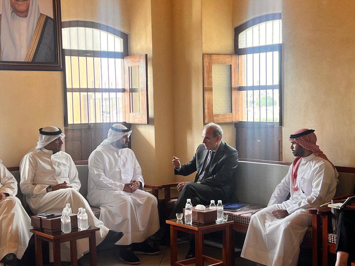 Pleasure to meet and exchange with the Undersecretary of Defense of Kuwait Dr. Abdullah Mishal Al-Sabah during my visit. #Kuwait plays a key role to regional stability. Iran, Iraq, and the Red Sea as well as protecting freedom of navigation and EU Operation ASPIDES on our agenda.