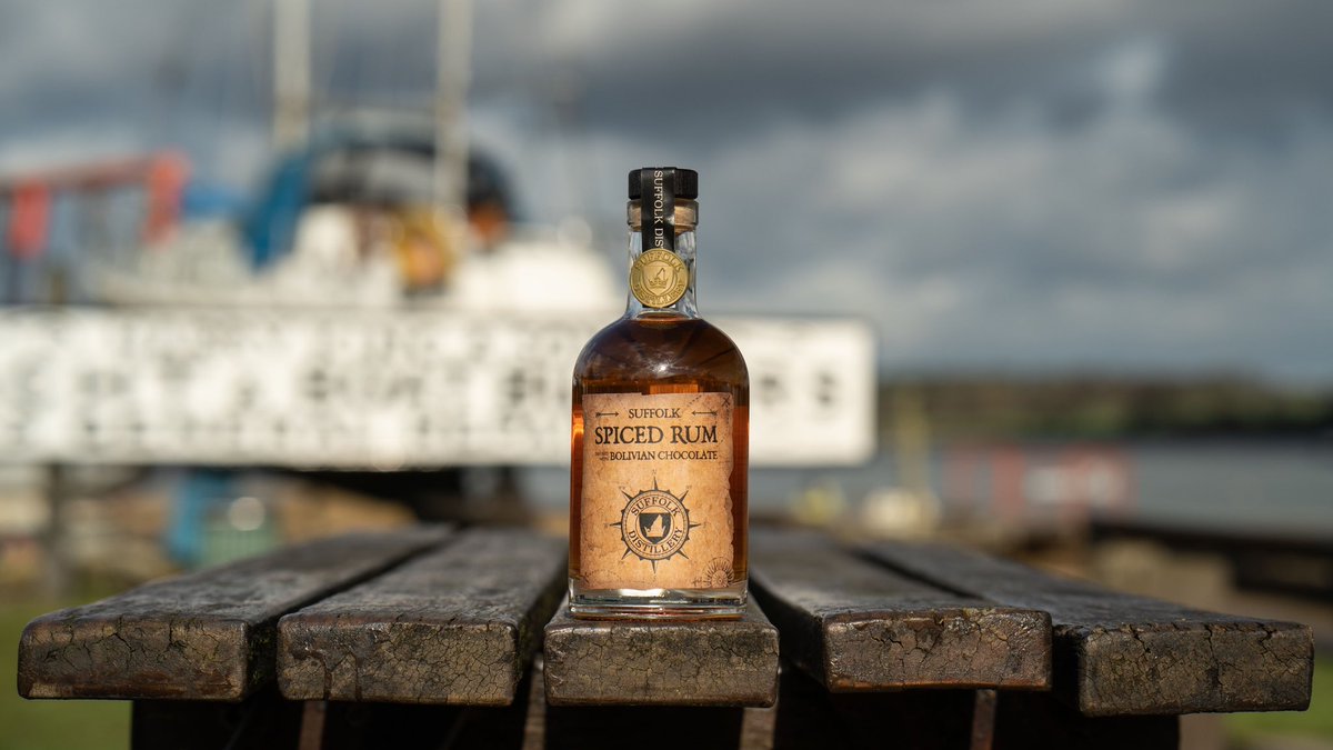 Discover the amazing taste of Suffolk Distillery’s spiced rum - infused with rich Bolivian chocolate🍫⚓️ 

This rum offers a lively, warming experience with a touch of sweetness!

Shop now at suffolkdistillery.co.uk 

#spicedrum #rum #suffolk #suffolkmade