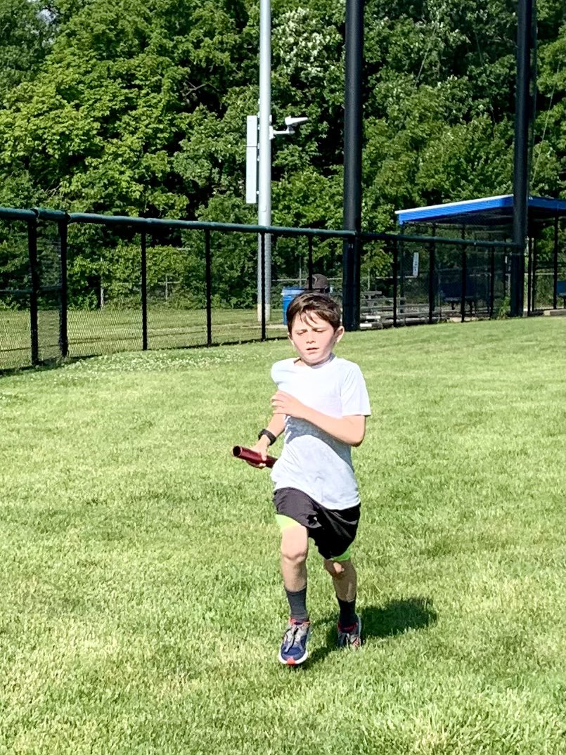 wildcatxc_tf's tweet photo. More from our speedy #RelayDay. Fast FUN competition with our #Fastcats and their Youth  Coaches. (2/2). @jamesjanota @MrsConway5C @townsend_luke2 @napervillerunco https://t.co/QsaKlcfgKV