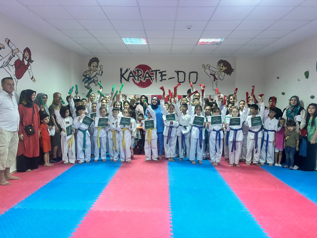 toroslarhem's tweet photo. Taekwondo Kursumuz

@Yusuf__Tekin @ahpehlivan53
@cengizmete @altunkaynak52
@fazilet_durmus @Sogukpinar023 @byrmdmn21 @OguzhanTulucu @SelimOnay5 @Mersinhayatboyu https://t.co/h7yIA4AX3Q