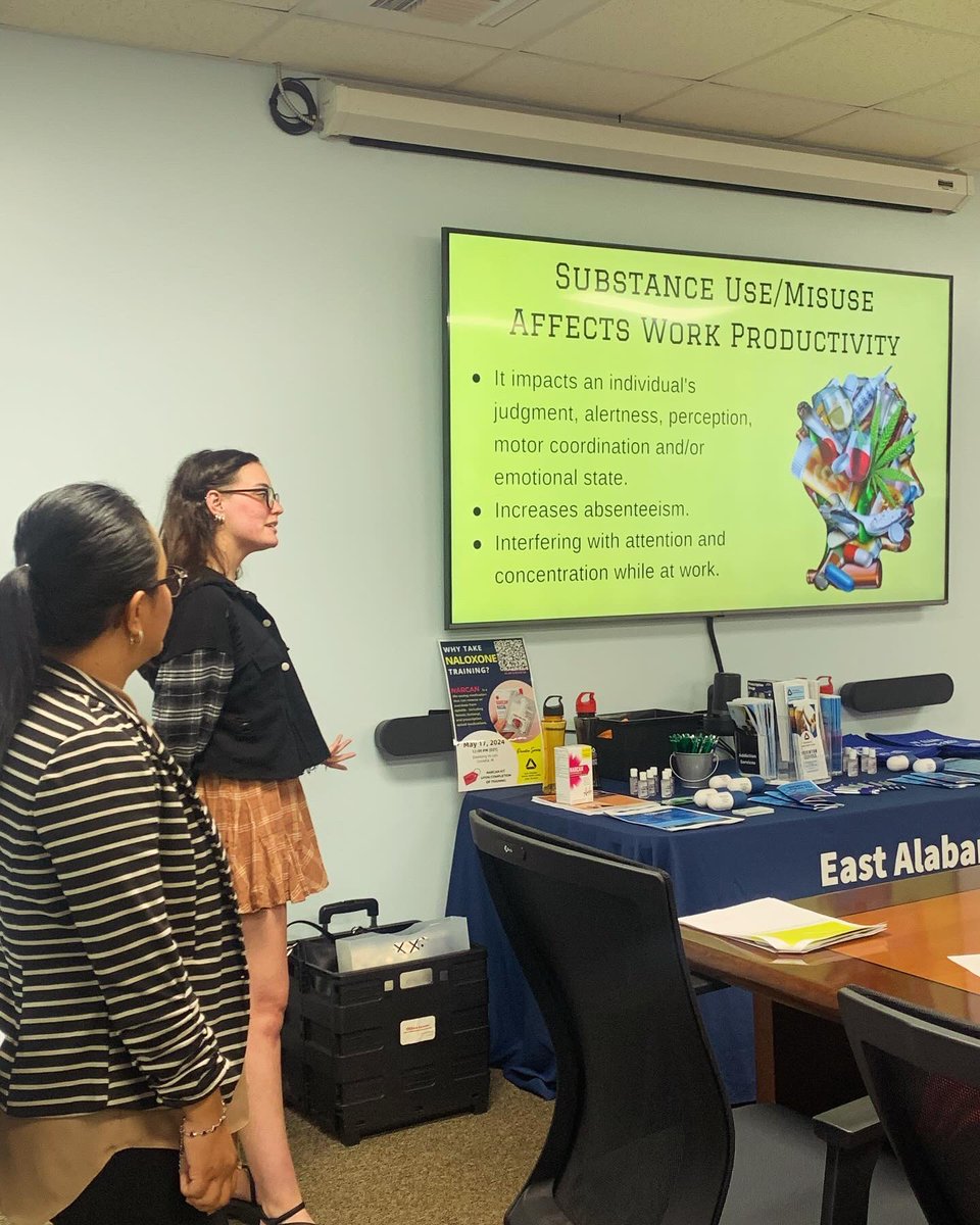 IntegreaPS's tweet photo. Recognizing Signs of Opioid Overdose and Naloxone Training was presented to employees at Daedong of America Inc. #opioidmisuse #eamhcprevention #atod #admh #narcantraining #May17th

Any interested groups or agencies, please reach out to Emi.ajero@eamhc.org for a FREE training. https://t.co/CIzhXz2xTH