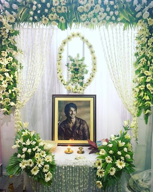 Ajey Rai (@ajey_rai) on Twitter photo History will remember those who want to give Sushant Singh Rajput's case a slow death.
Yeh aapke 👆 liye hai <a href="/Copsview/">Praveen Sood</a> ji
4years Of Injustice To Sushant
Wake up Sleeping Bureau of Investigation <a href="/CBIHeadquarters/">Central Bureau of Investigation (India)</a> History will remember those who want to give Sushant Singh Rajput's case a slow death.
Yeh aapke 👆 liye hai <a href="/Copsview/">Praveen Sood</a> ji
4years Of Injustice To Sushant
Wake up Sleeping Bureau of Investigation <a href="/CBIHeadquarters/">Central Bureau of Investigation (India)</a>