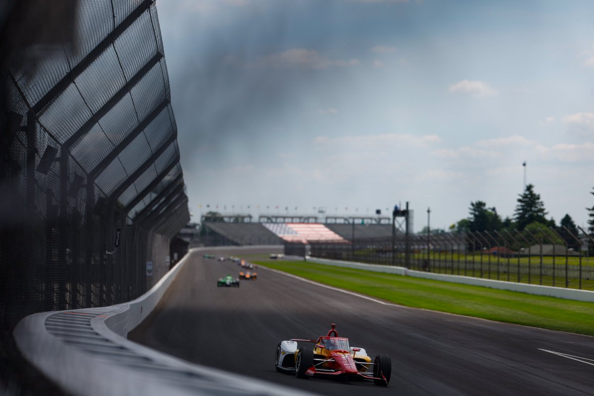 IMS's tweet photo. Proud to honor and celebrate the Stars and Stripes today and every day. 🇺🇸

Happy #FlagDay! https://t.co/0MHJ8h1xFT