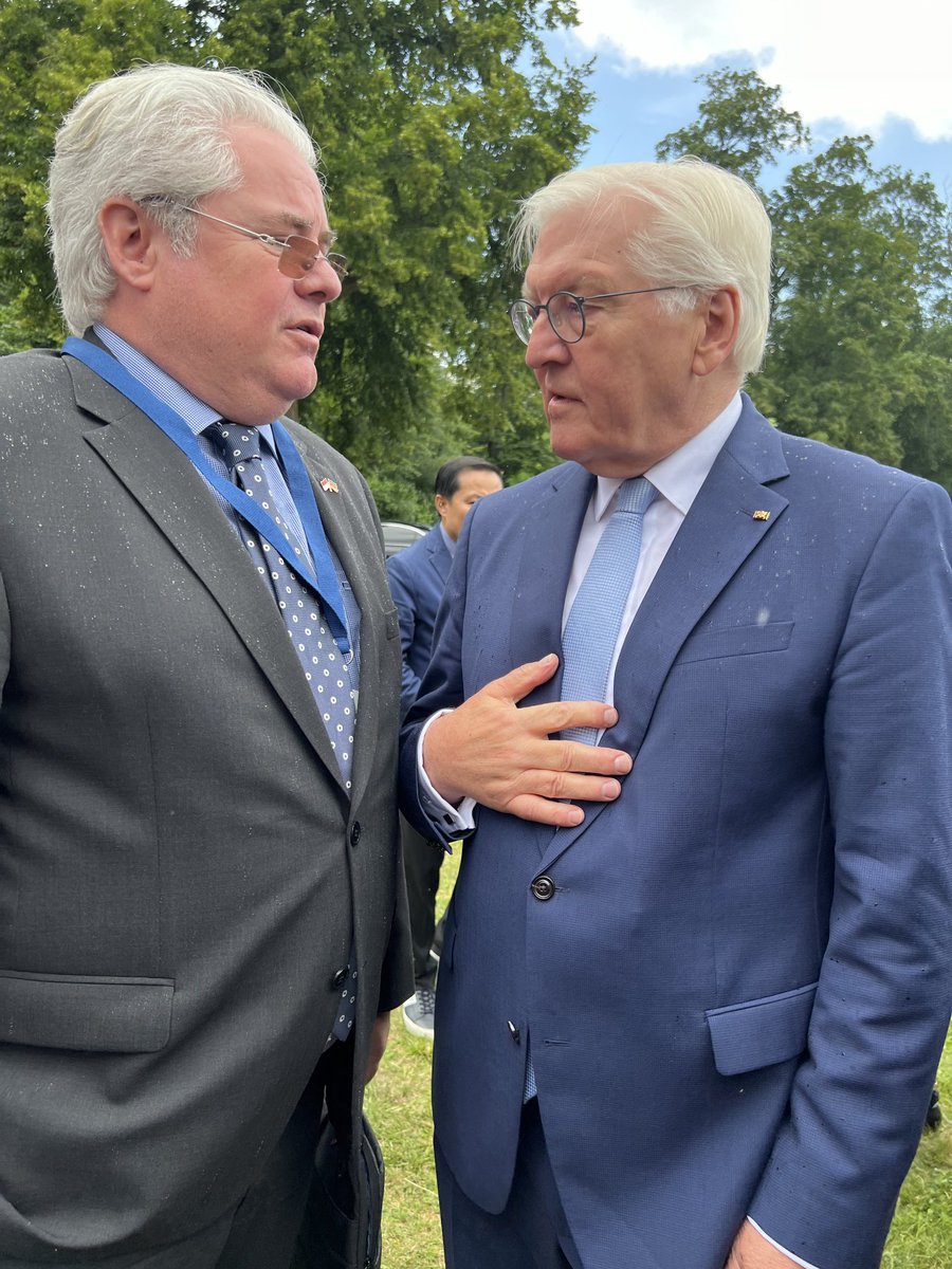 AmbMCAllemagne's tweet photo. Wonderful day trip organized for the #Diplomatic Corps by President #Steinmeier and Minister President Hubert Dietmar Woidke in #Brandenburg : visit of #Cottbus @BTU_CS, #Branitz Palace, UNESCO magnificent #Spreewald Biosphere Reserve, and Schloss #Lübbenau @GvtMonaco https://t.co/lIw0tPvFeR