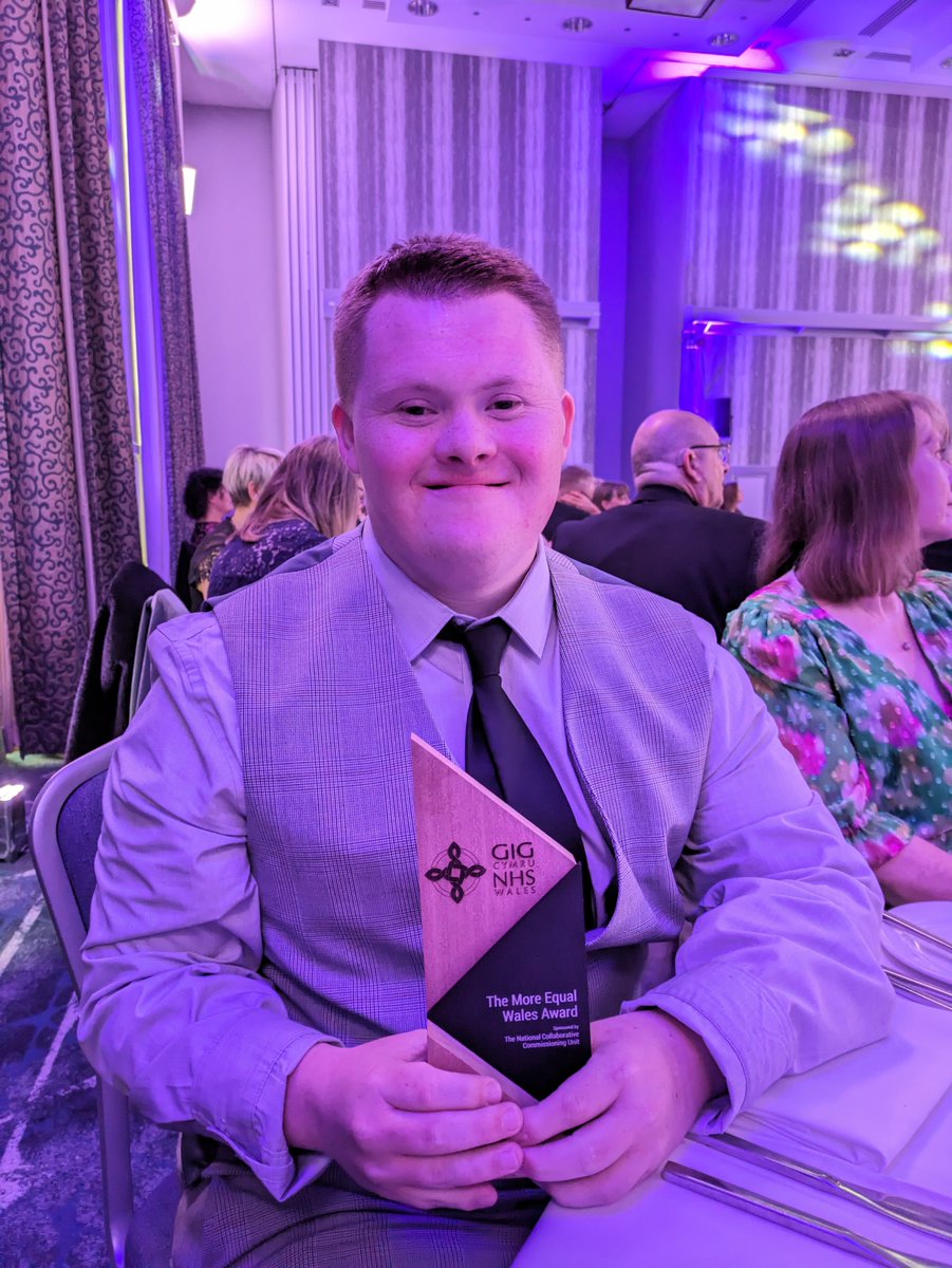 Rhi Carta (@rhi_carts) on Twitter photo WE ONLY WENT AND WON IT for our work on breaking down those barriers and widening access to health careers <a href="/ProjectSEARCHHQ/">Project SEARCH</a> <a href="/CwmTafMorgannwg/">Cwm Taf Morgannwg University Health Board</a> #nhssustainabilityawards #learningdisability <a href="/rachowen/">rachel owen</a> @Hannahwilton79 WE ONLY WENT AND WON IT for our work on breaking down those barriers and widening access to health careers <a href="/ProjectSEARCHHQ/">Project SEARCH</a> <a href="/CwmTafMorgannwg/">Cwm Taf Morgannwg University Health Board</a> #nhssustainabilityawards #learningdisability <a href="/rachowen/">rachel owen</a> @Hannahwilton79