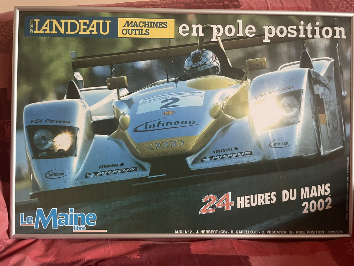greentoso's tweet photo. Un bel regalo dall’amico Dindo nel lontano 2002 #direttaeurosport https://t.co/9REfcIy1PA