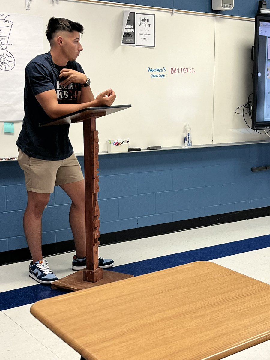 Big shout out to @Burger25 speaking to my classes today. It was a nice treat as we are closing out the year.