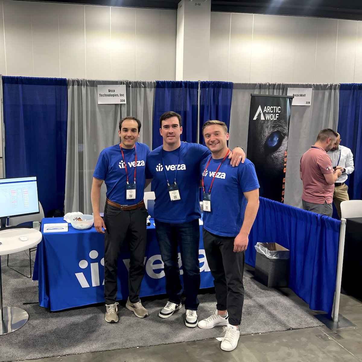 vezainc's tweet image. The Veza team has had a blast at #RMISC thus far. We&apos;re geared up and ready to wrap the event up in style.

If you&apos;re at the show, make sure you pop by Booth 330 to learn more about how we help organizations #DeRiskTheBreach. 
#CISO #CIO #IdentitySecurity
