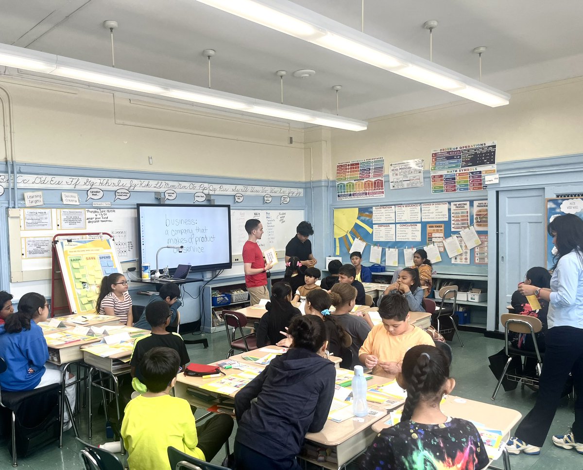 Mrs. O’Malley & Ms. Leoutsakos PS 66Q Class 502 tweet media