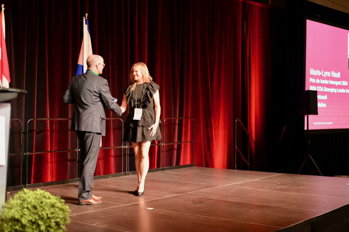 DreMLNault's tweet photo. Je suis honorée de recevoir le prix du leader émergent de l’Association Canadienne d’Orthopédie.  Cette reconnaissance est importante pour moi. Elle m’encourage à me dépasser et à travailler toujours plus fort! https://t.co/CwzBuoc9iN