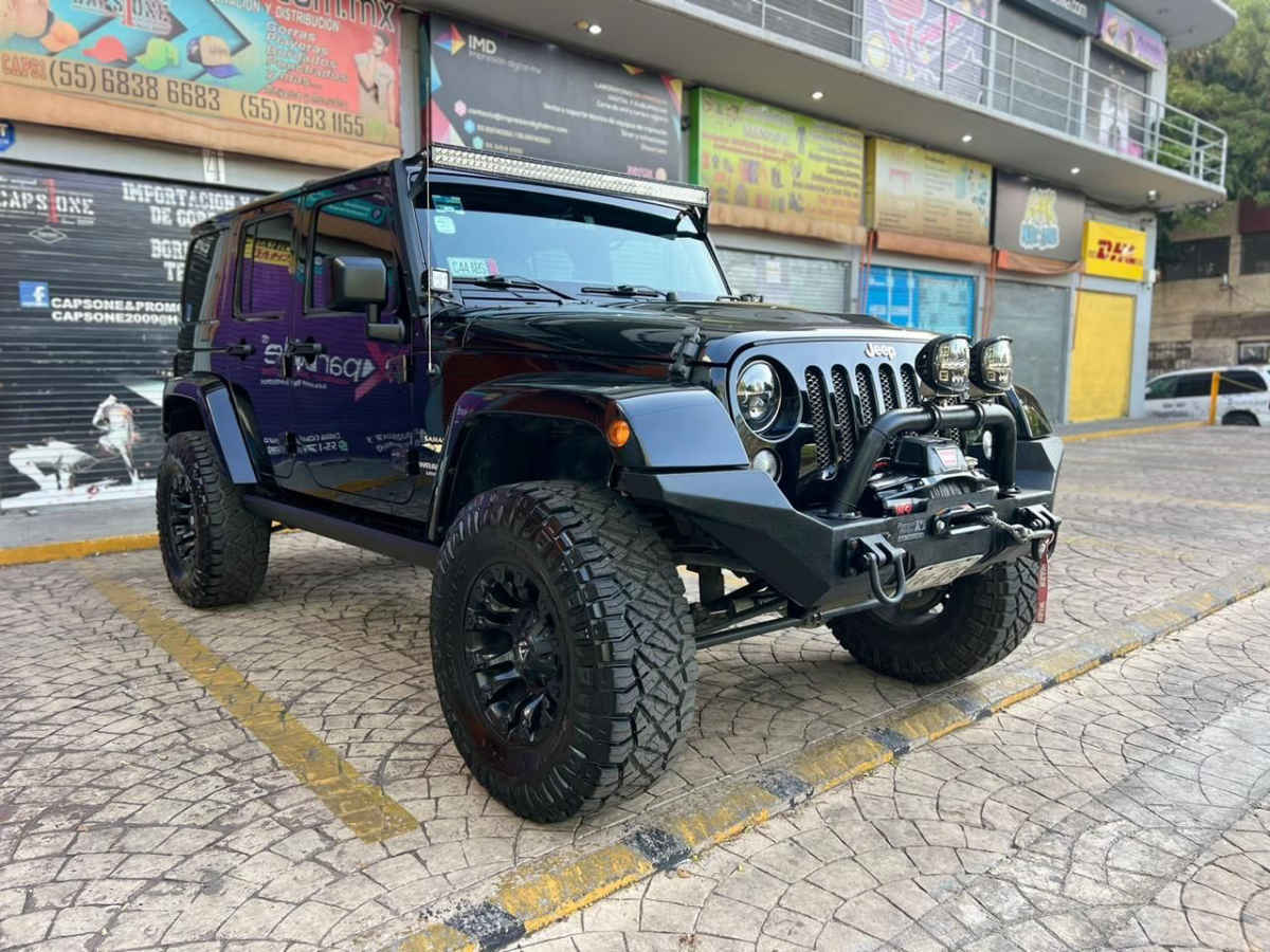 SeminuevoAutos's tweet image. Se vende Jeep Wrangler 2015 Usado

  Precio: $ 749,900 MXN Fijo

  Transmisión: Automática

  Color: Negro

  Kilometraje: 47,000Km.

  Ubicación: Cuauhtémoc, Ciudad de México

  ref20918949 #MaxiPublica #AutosEnVenta