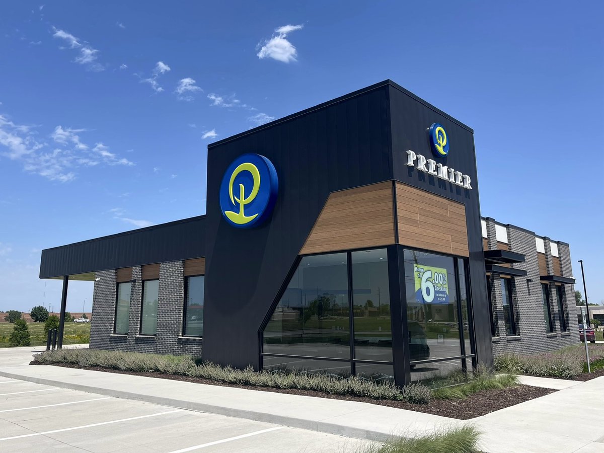 databusinesseq's tweet photo. On location at @PremierCU today📍 More coming soon featuring this partnership and Premier’s journey to ITMs — stay tuned! https://t.co/TEr2pKuvsg