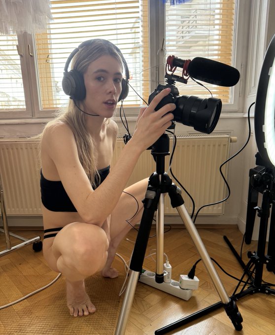 Have you ever wondered what  I look like 10 minutes before getting DPed intensly 🍆🍆&hellip; here you go💥  &hellip;guess<a href="/tag/youtube"class="tags"><span>#youtube</span></a>