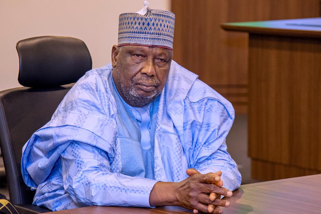 Princemoye1's tweet photo. Behold, the new chairman Police Service Commission, DIG Hashimu Salihu Argungu, psc, mni. He was my CP Ogun in 2009 , while I was the PPRO. Very cerebral, upright, transparent, and kind. May Allah grant you the wisdom you require to pilot the affairs of the PSC. Congrats, sir. https://t.co/QM8Hpt7uM0