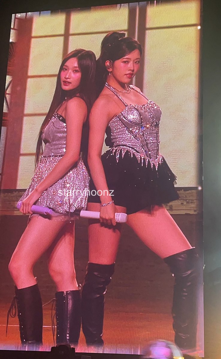 starryhoonz's tweet photo. the women like me stage was INSANE 

#IVE #아이브 #Show_What_I_Have #IVEAmsterdam @IVEstarship https://t.co/TPME8SPfcI