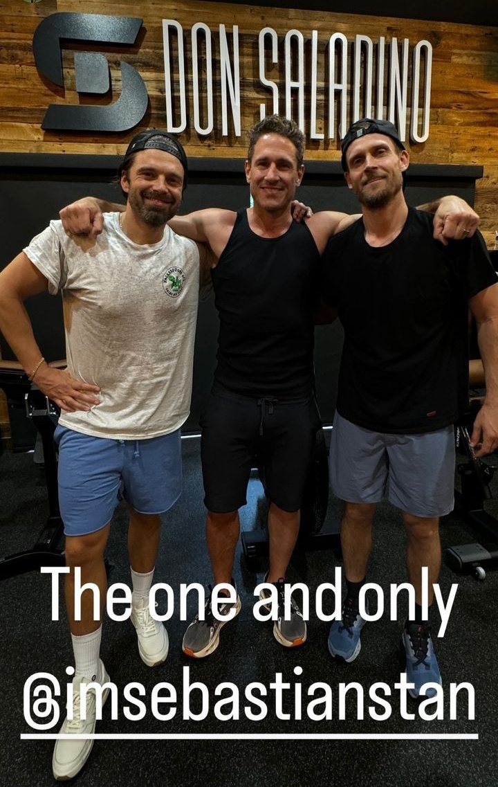 hourlyseb's tweet photo. new Sebastian gym content!!!?? omg 😭 https://t.co/561GruixYv