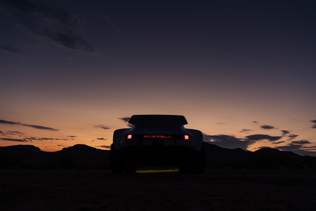 dustytimesmag's tweet photo. Reimagining a classic. @thebaja911 transforms a Porsche Safari 911 into a Baja ready off-road beast. 

👉️ Discover the story in Issue 04: https://t.co/FXh9srUMPF

#DustyTimes #GetDusty #Offroad #Racing #Rally #Motorsports #Powersports #Magazine #Book #Porsche #Safari911 #911 https://t.co/8VSnFXY23T