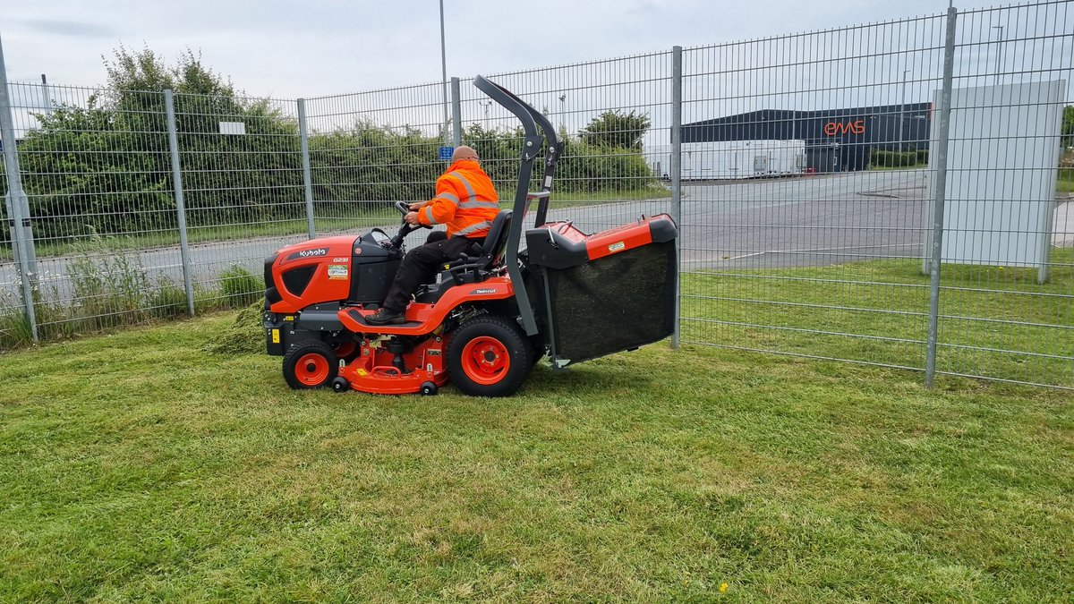 iancampbell (@iancampbell1964) on Twitter photo Today's delivery  put straight to work only the best Kubota ๐ <a href="/GGM_Ltd/">GGM Group Ltd</a> <a href="/KubotaUK/">Kubota UK</a> Today's delivery  put straight to work only the best Kubota ๐ <a href="/GGM_Ltd/">GGM Group Ltd</a> <a href="/KubotaUK/">Kubota UK</a>