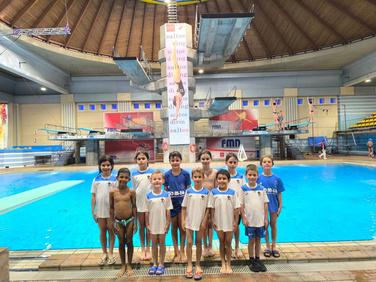 EIC_M86's tweet photo. III Festival de Escuelas de Saltos
Hoy era el turnos para los mas pequeños de la
EIC y para el grupo infantil-juvenil de martes y jueves.
Todos han demostrado lo aprendido durante la temporada y han recibido su correspondiente diploma. 👏🏼👏🏼👏🏼 https://t.co/gUXiIC5fJG
