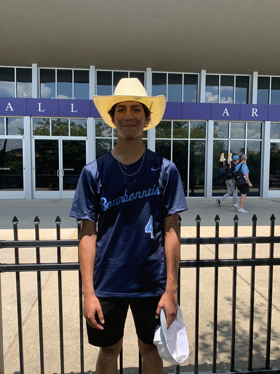 BourbBraves2025's tweet photo. @qlex04 was the POTG  with a complete game win @MusicCityBB  over the Gateway Bruins. 6IP 3H 1BB 4K 1ER. Nice work cowboy!! https://t.co/EwsrVDO2Lt