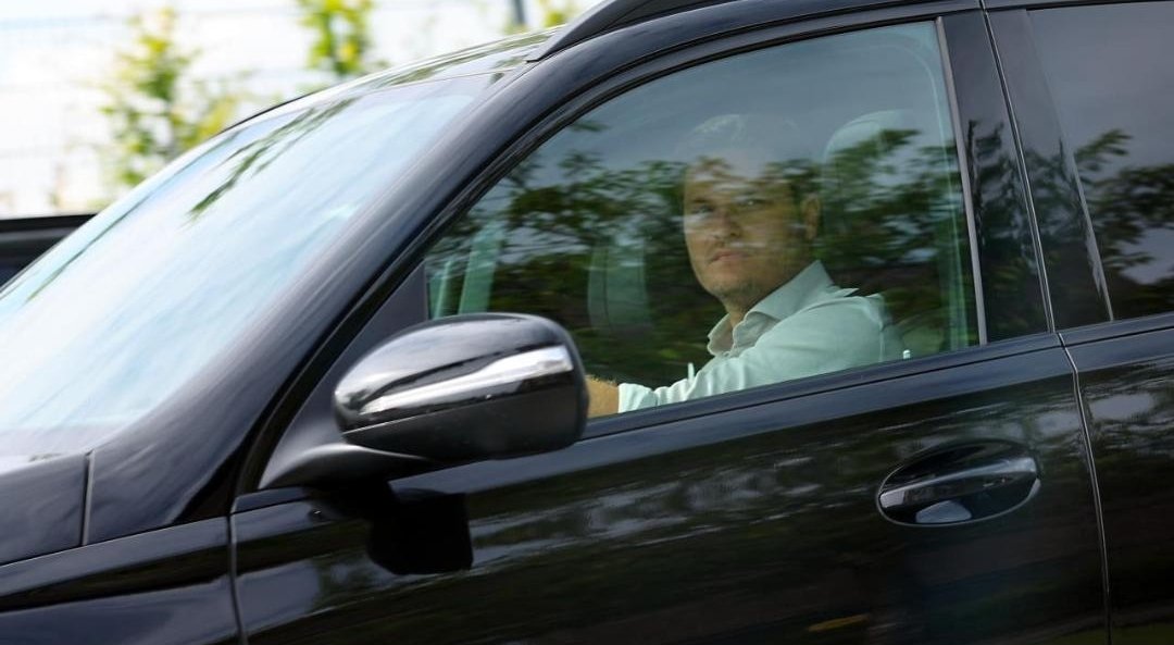 Edin Terzic announced his resignation to the bosses at 11 a.m. today. A thought that arose after losing the Champions League final and matured during his holiday in Mallorca last week.

The video he addressed to the fans was made at his own request.

🗞 <a href="/BILD/">BILD</a> 

#BVB