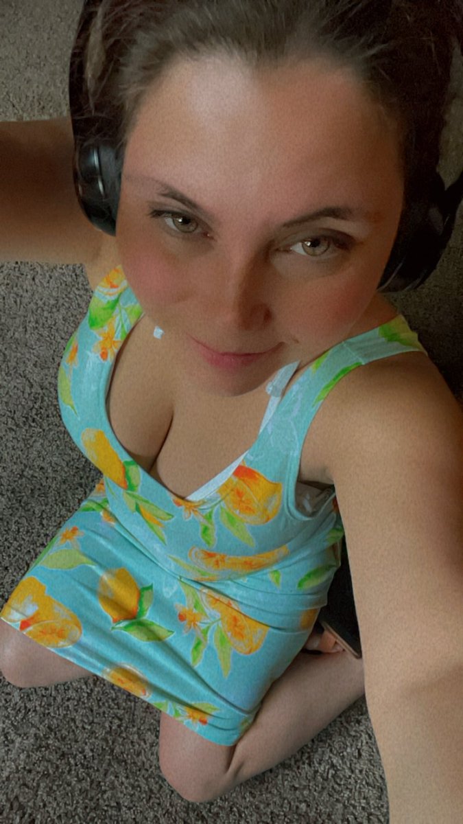 the_420gal's tweet photo. https://t.co/EqlsD2y3Sq