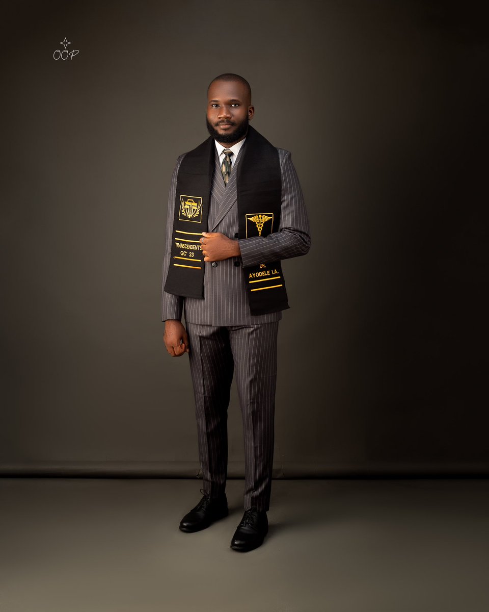 ituunu_'s tweet photo. It is official!! 
DR. AYODELE I.A. (MBBS:Ikeja)
All thanks be to God 🙏🏽 https://t.co/pbDSw3o74O
