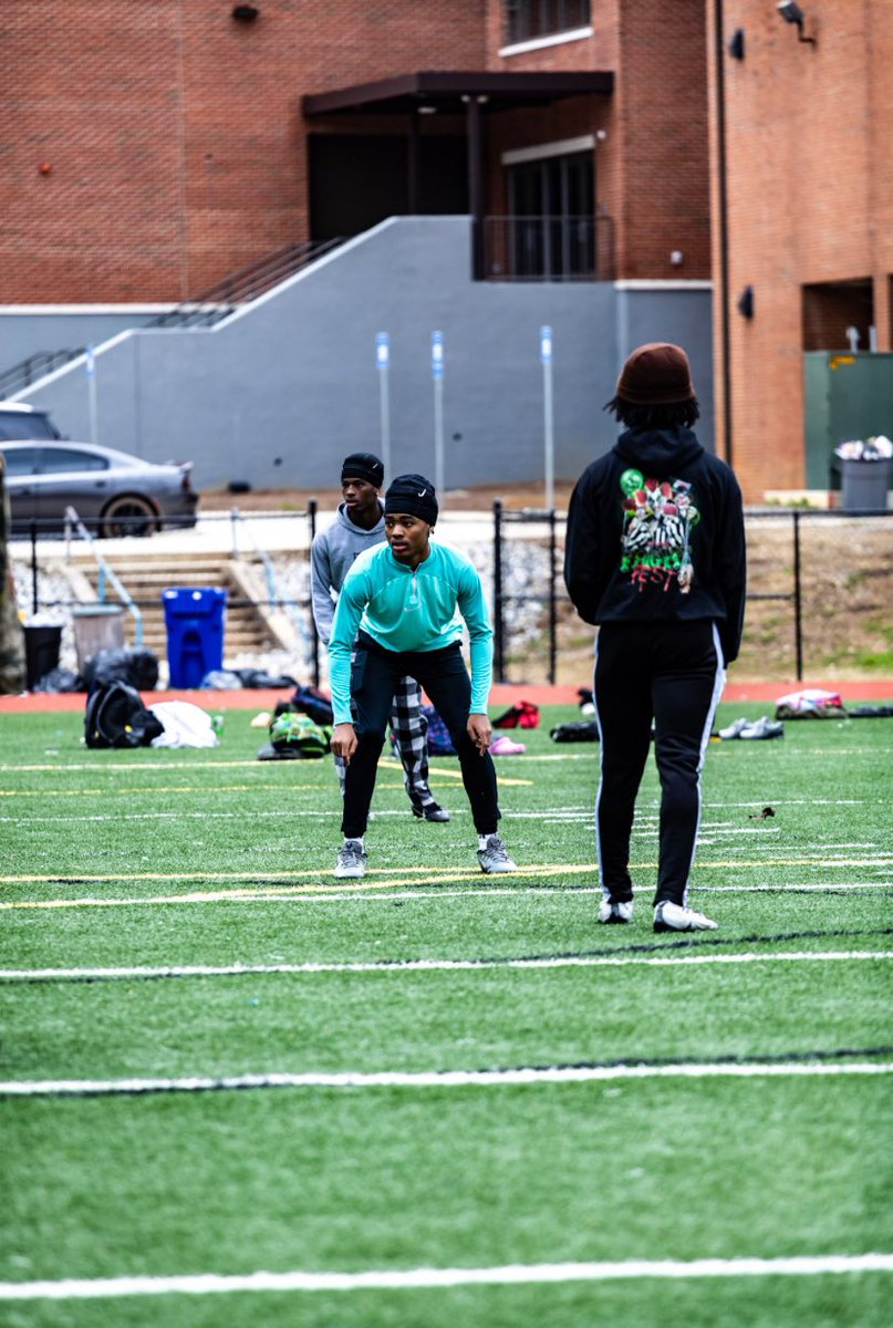 Devray White tweet media