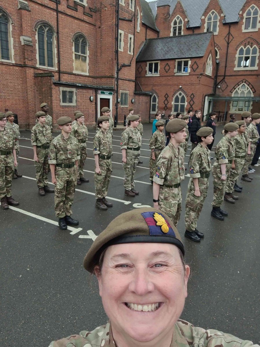 What a great detachment visit tonight to <a href="/136Detachment/">@136Detachment</a>💙💛💙
#TigerCubs🦁
 <a href="/CO1PWRR/">1 PWRR</a>
<a href="/4PWRRTigers/">4 PWRR Tigers</a>
<a href="/1PWRR/">1 PWRR</a> <a href="/rhqpwrr/">Regt Sec, RHQ PWRR</a>