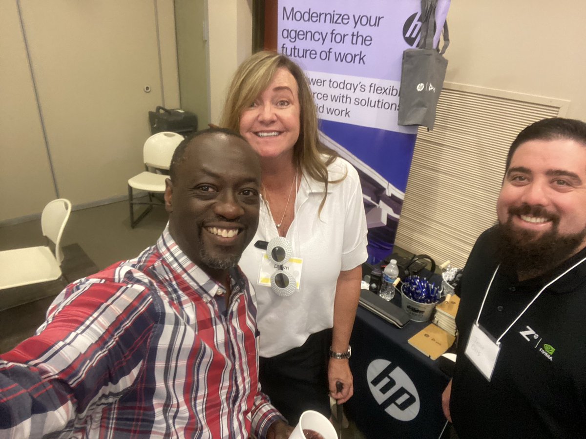 madison_ron's tweet photo. #remc PD time with vendors for the state of Michigan. ⁦@HP⁩ https://t.co/aikcTUpaCI