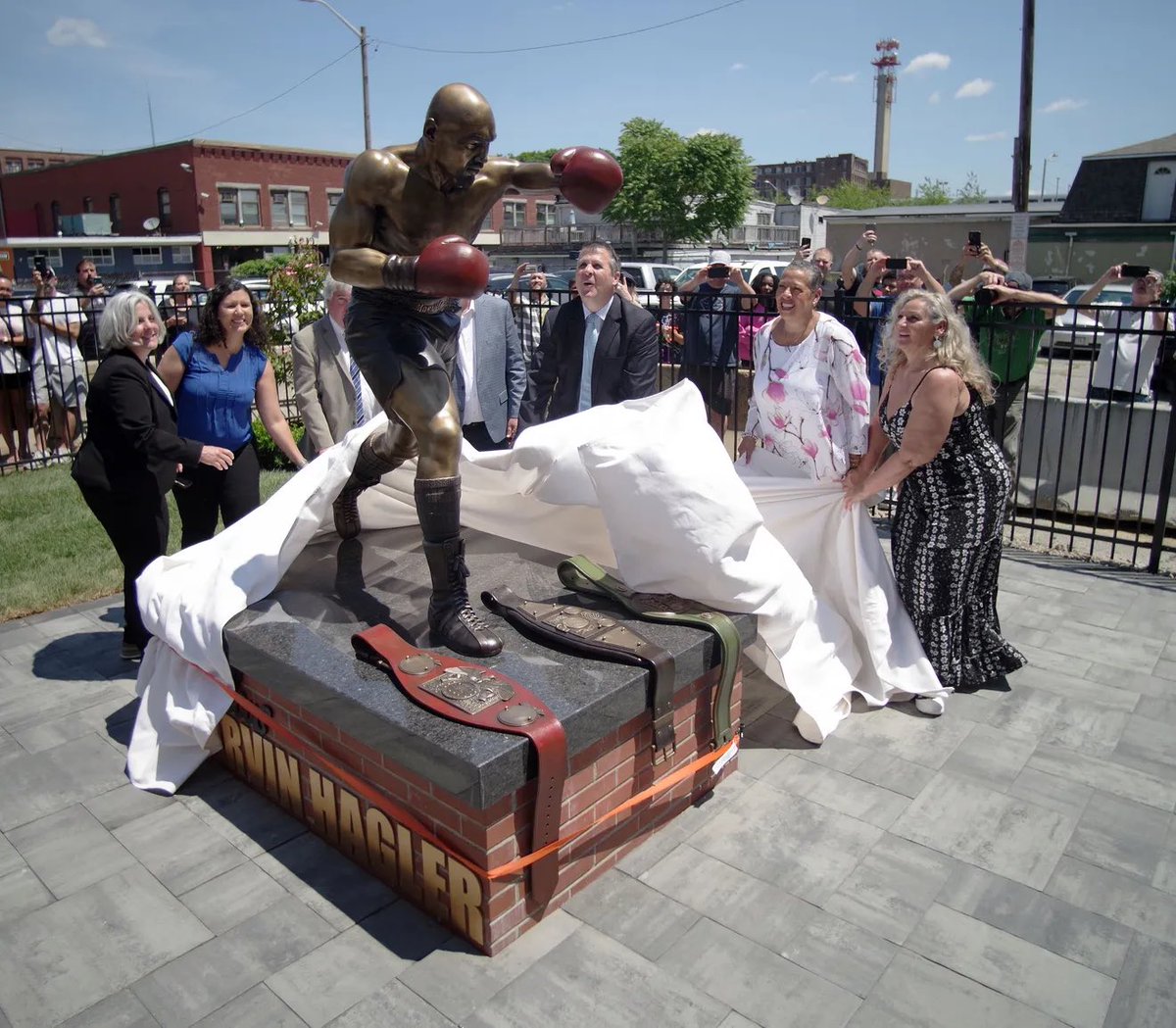DonovanKasp's tweet image. It’s a Marvelous day, and Marvin Hagler just got his statue in Brockton, MA.