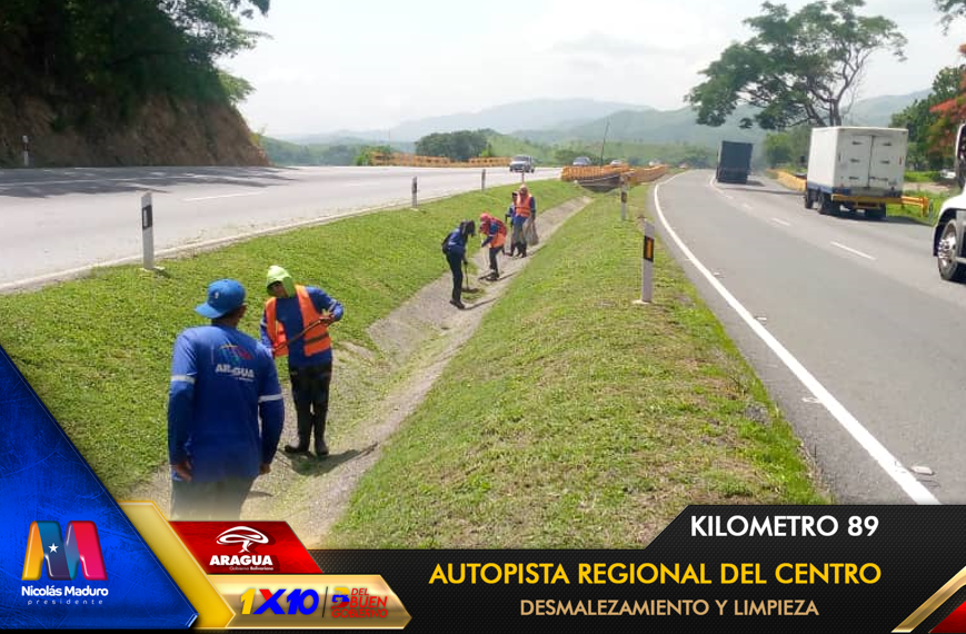 viasdearaguas's tweet photo. 🚧📸 Gdora. @Soykarinacarpio con la constancia y esfuerzo Mantenimiento vial km 89 de la #ARC de #Aragua tramo a tramo, kilometro a kilometro con desmalezamiento y limpieza, bajo los lineamientos del 1x10 del Buen Gobierno.
#VenezuelaPotencia
@NicolasMaduro @_Vpsops @VTVcanal8 https://t.co/b4QCKwcuoA