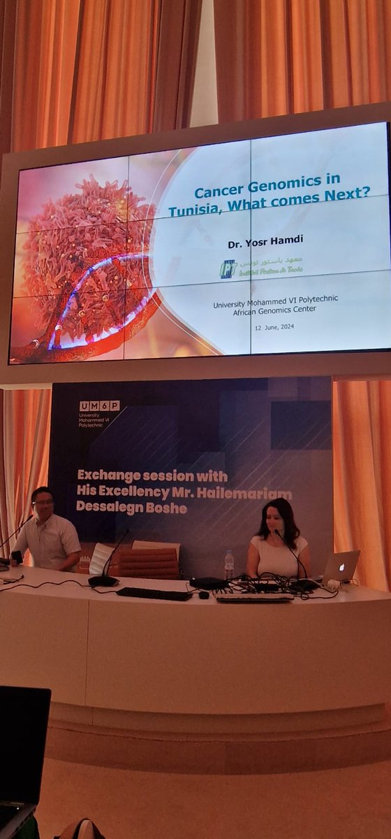 AGCUM6P's tweet photo. Dr. Yosr Hamdi and Dr. Ines Bini engaged in a fruitful discussion on the potential of genomics research in Africa during their comprehensive tour of the AGC, FMS and UM6P facilities. 
@UM6P_officiel https://t.co/oGUewbV6ul