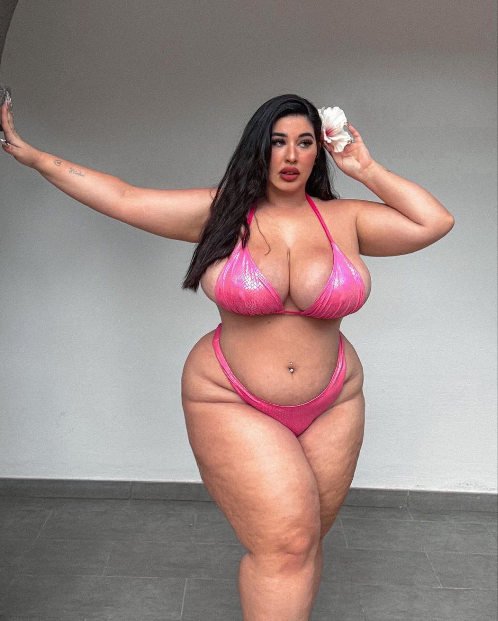 Natalia Lozano on X: @EllanaBryan ¿you like barbecues?, because I have a  lot of meat.😈If you come in I have a special promotion for you  t.coVjJr1sIqkp t.coEGtYXXk28A  X