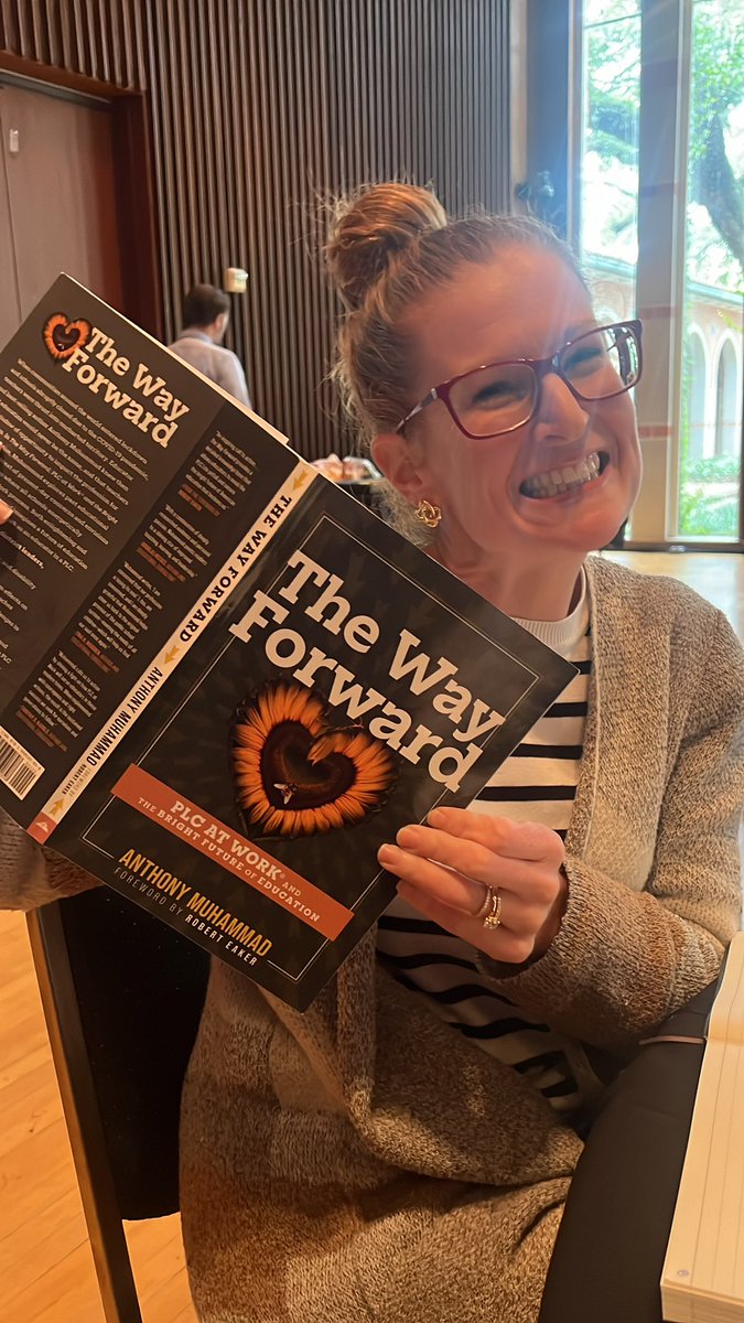 stefanijansky's tweet photo. I NEED THIS BOOK!!! @Leaderpartners https://t.co/aAOkeBsitZ