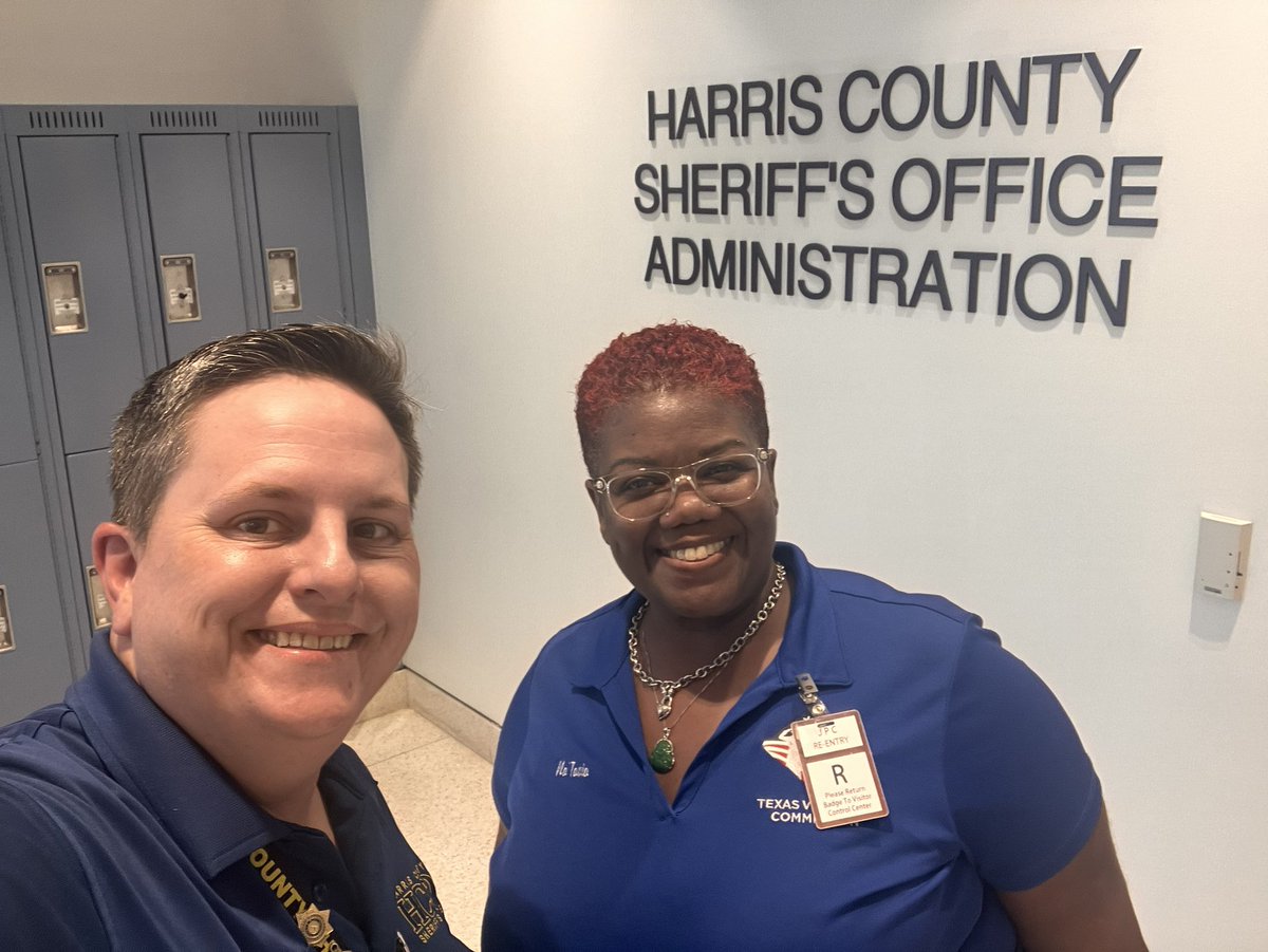 Meet Na’Tavia <a href="/TexasVeterans/">Texas Veterans Commission</a>. She’s a walking resource for Veterans and offices out of <a href="/DeptVetAffairs/">Veterans Affairs</a>. This super-unicorn processed over 3400 VHA healthcare applications/reenrollments for Justice Involved Veterans <a href="/HCSOJail/">HCSOJail</a> in a little over a year! #advocates