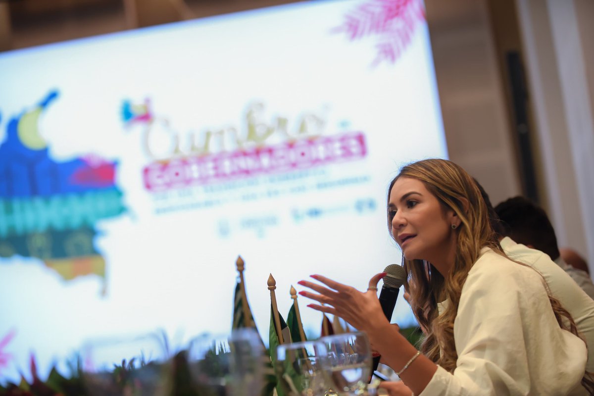 elviamilenasd's tweet photo. Necesitamos, en el menor tiempo, consolidar el modelo de Transición Justa de la Fuerza Productiva y Laboral para los municipios del Corredor de la Vida, solicitud especial hecha a @MinEnergiaCo en esta #CumbreDeGobernadores para consolidar transición de minería a la agricultura https://t.co/u49s4MBLJJ