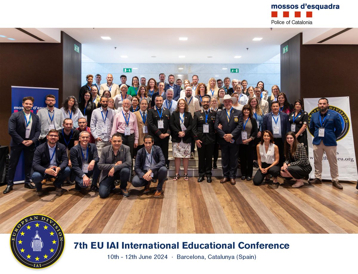 UbaldoFA's tweet photo. Thank you to everyone for sharing knowledges and experiences. See you soon!
#BPA
#IABPA
#ENFSI
#Blood
#Mossos
#CSI
#Forensic
#Bloodstain
#IAI_EU https://t.co/BvjHIYxkOZ