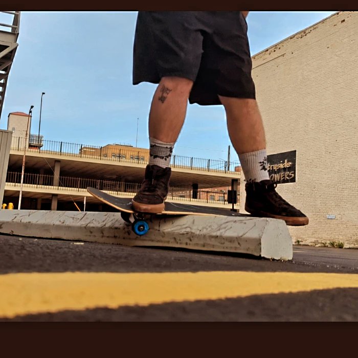 True_DeadPoet's tweet photo. Hello 👋. I haven't posted on here for quite some time. I've been skating, getting tattoos, going to concerts, and a lot more. I've really been trying to focus on my poetry when I can though. https://t.co/PFwnJMpFjs