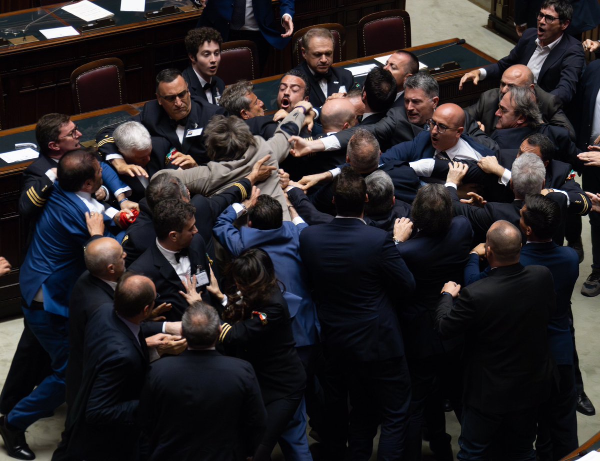 Giuseppe Conte tweet media