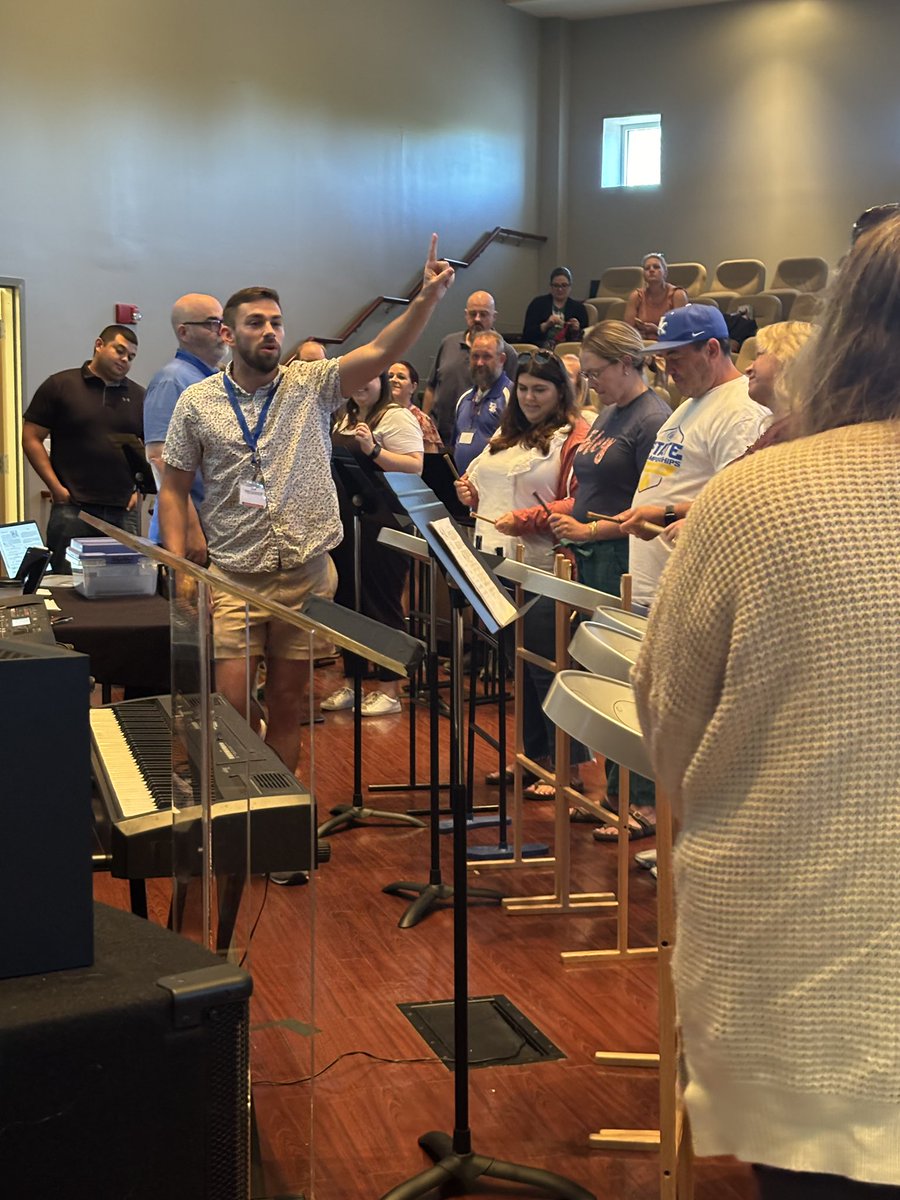 Zshannon4120's tweet photo. Presenting at #elevationSummit with @warriorman263 was everything I could’ve hoped for. General music can be fun and rewarding! Thanks to everyone who came to our session and @KedcARTS and @KEDCGrants for letting us share our passion for gen music! https://t.co/Yp0My6LUBm