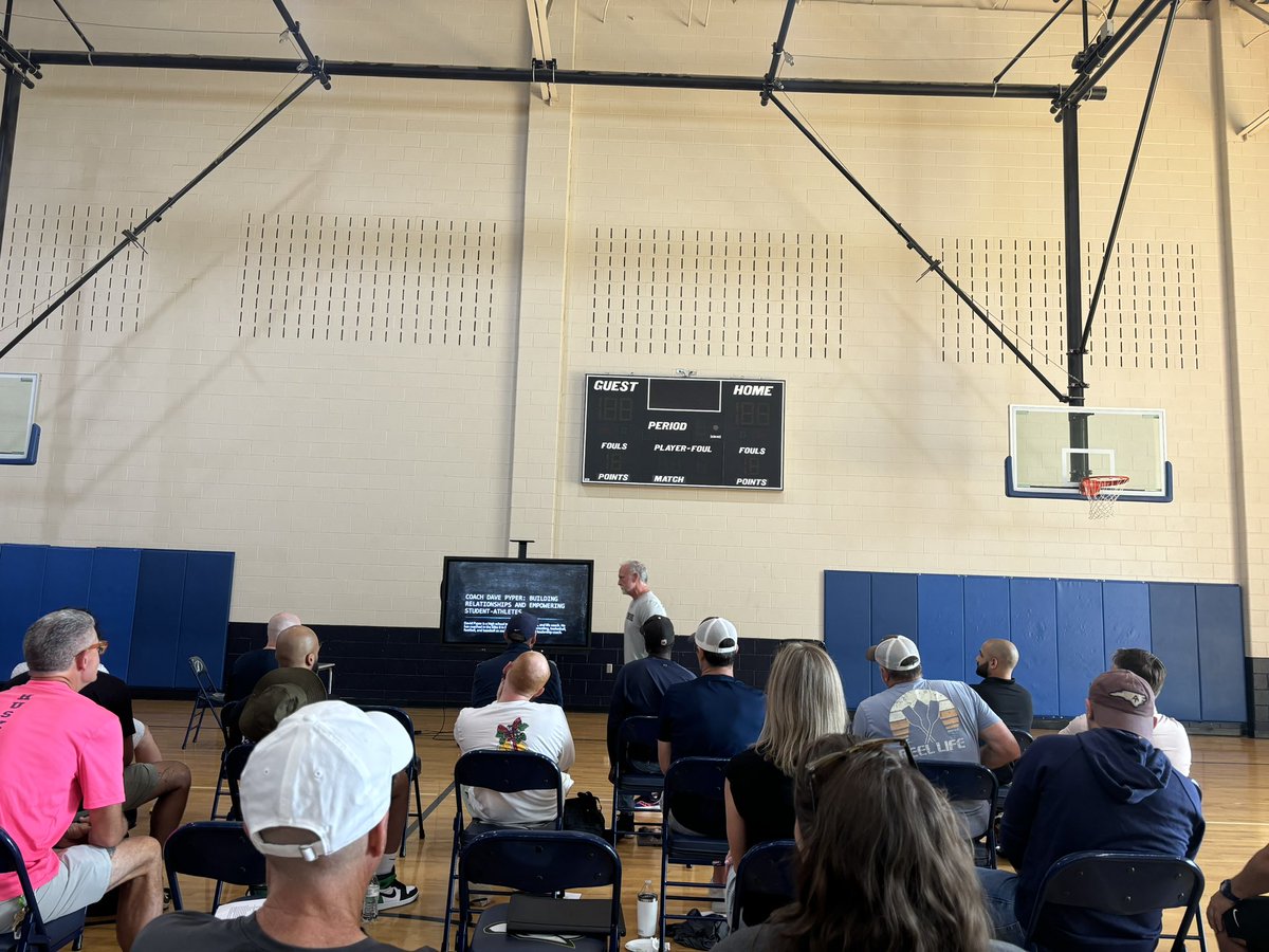 Husky_Sports's tweet photo. Lot of fun with our coaches as we closed out the year and prepped for the next.  Special thanks to our SAAC leaders for teaching the coaches. Equally impressed with Coach Dave Pyper &amp; his positive message.  Kudos to HABC for providing breakfast and lunch from @Wegmans in WF. https://t.co/8viHxAt8jy