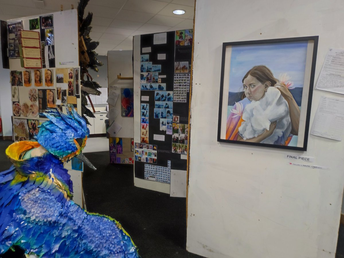 Thank you to everyone who came tonight to the art and Media show. <a href="/MaelorPenley/">Maelor School Penley</a> <a href="/MissSwantonArt/">Miss Swanton</a>