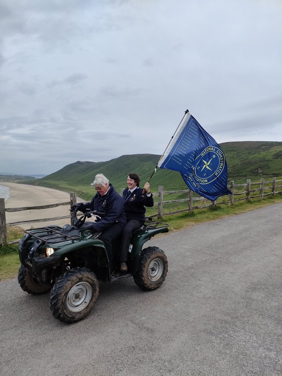 WormsHead_NCI's tweet photo. The 30th Anniversary celebratory Flag arrived at Worm’s Head with help from Station Manager Andy, DSM Jo along with Watch-keepers Ernie &amp; Janet. 
Thanks also to the unsung and ‘unphotographed’ help from JWW, ex WK Roy and Mrs Station Manager, Julie.
#onto @PorthcawlNCI https://t.co/9v8ESxjmI5