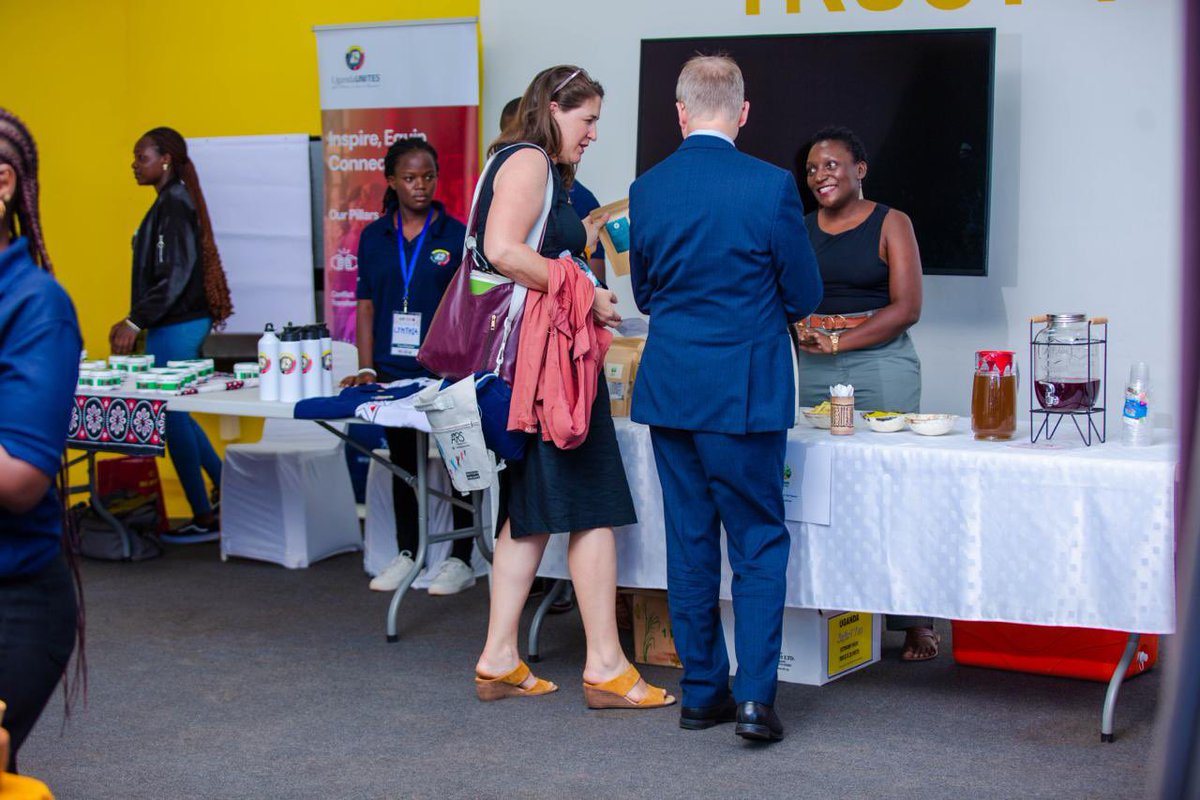 IjaaniTeas's tweet photo. Highlights from the #ASK24 exhibition. It was exciting to host @usmissionuganda Deputy Ambassador Bill Bent at our station. https://t.co/VGQIeCRznn