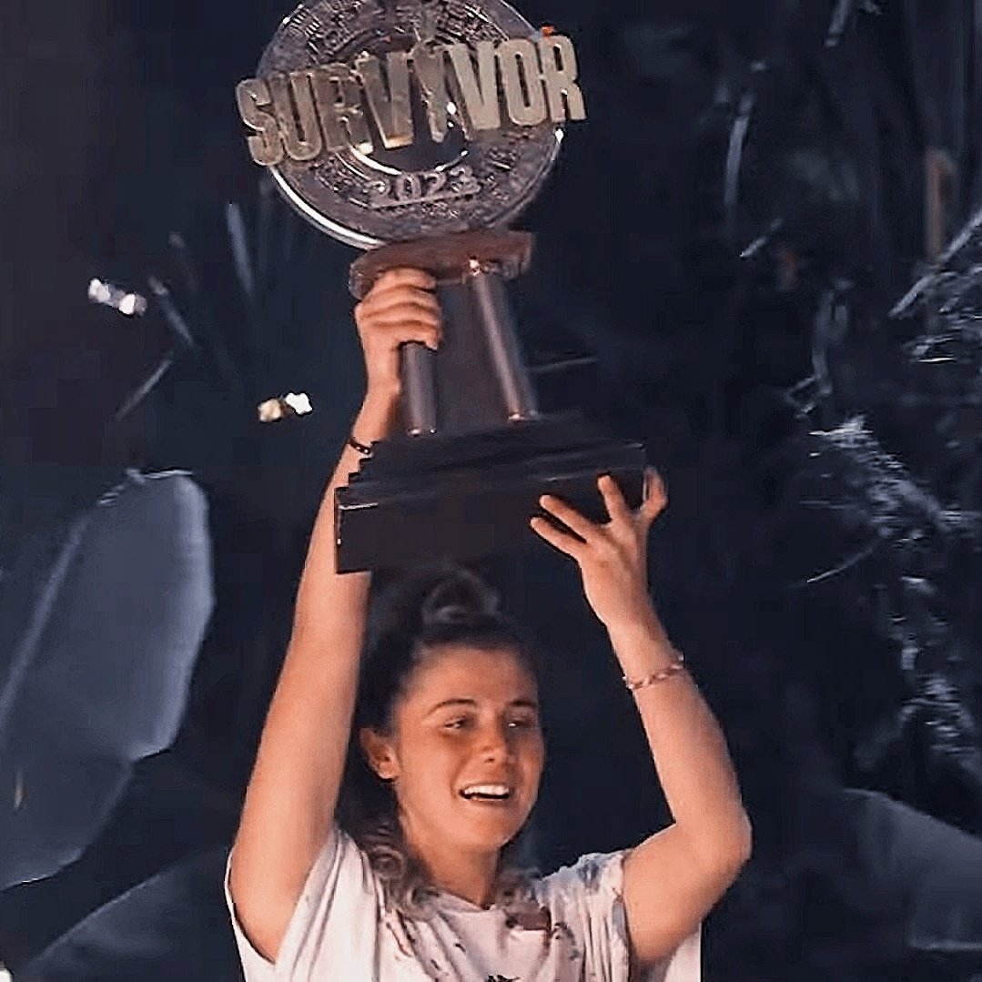 hllwinchester's tweet photo. Nefise binlerce kişilik seyircinin önünde Batuhanı 6-1 yenerek Survivor tarihinin en iyi kadını olduğunu göstermiştir.

NEFİSE KARATAY İKİNCİ FİNALİST!!

🥹🏆

#SurvivorAllStar2024 #NefiseKaratay https://t.co/QBg638vRKF