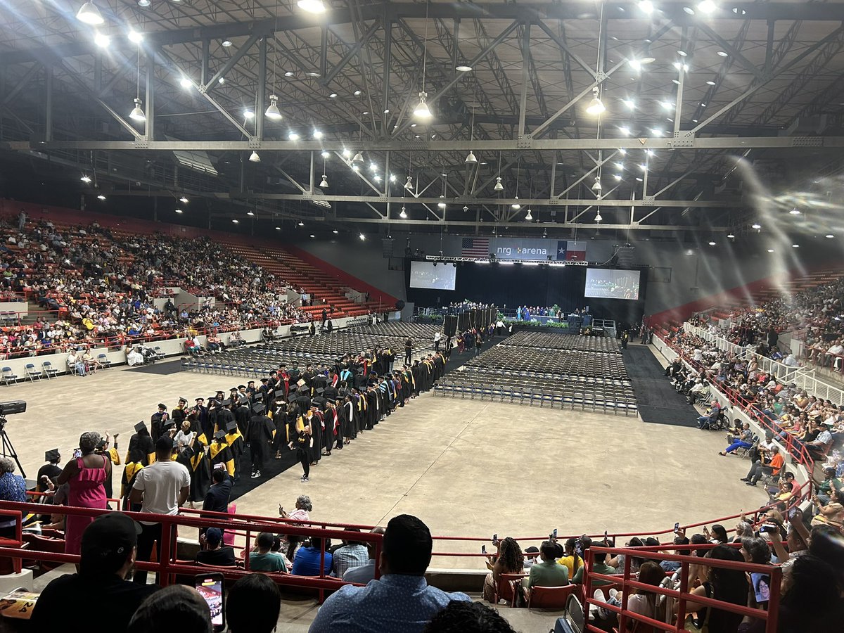 BlansonCTEHS's tweet photo. Hospitality management students will receive their level one certificates today. Congrats students! @WeAreHCCS #OwnIt #BlansonBold #BlansonGold #BlansonProud  #MyAldine
@AldineISD @AldineCTE @BenIbarraCTE @DrCrystalWatson @BlansonCTE_LMC @AmieT1999 @jmvandonsel @RomaGuerra2 https://t.co/DOxYyZYlSo