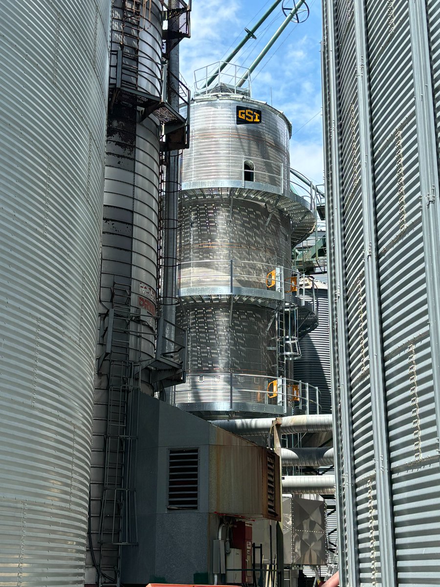 Another <a href="/GSI_Grain/">GSI</a> tower dryer taking shape!  The <a href="/HorstSystems/">Horst Systems Ltd</a> crew doing an excellent job.