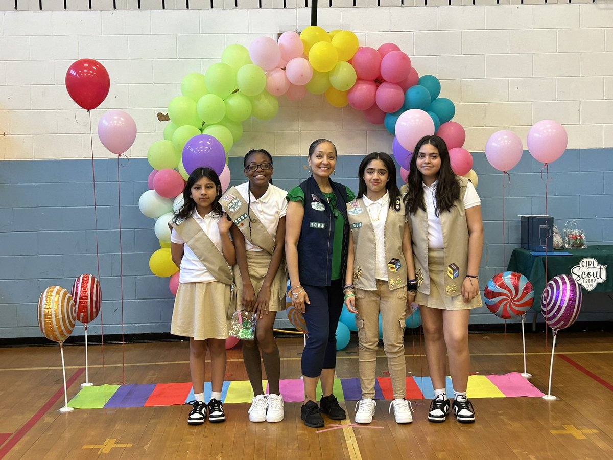 Congrats Troop 1094 on another successful year! We were so proud to honor the Scouts, Troop Leaders, and parents at the annual bridging ceremony! <a href="/CSD10Bronx/">CSD10</a> <a href="/girlscoutsnyc/">Girl Scouts NYC</a> <a href="/CMPiSanchez/">Council Member Pierina Sanchez</a> <a href="/YudelkaTapia/">Yudelka Tapia</a> <a href="/NYCSchools/">NYC Public Schools</a>