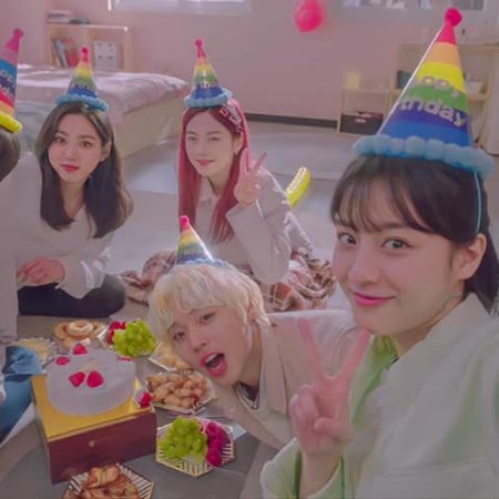 KDramaWomaniyaa's tweet image. - #OnThisDay 

3 years of romance life drama kdrama series " at a distance, spring is green " . 

 #AtaDistancespringisGreen
#ParkJiHoon #KangMinAh #BaeInHyuk